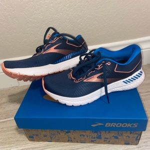 Brooks Transcend 7